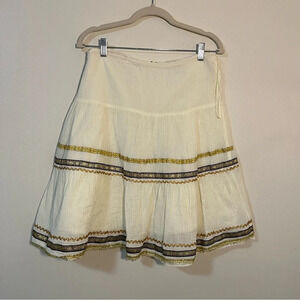 Sandra Darren 100% Cotton Clothing for Women Boho flowy skirt gold detail Size 8